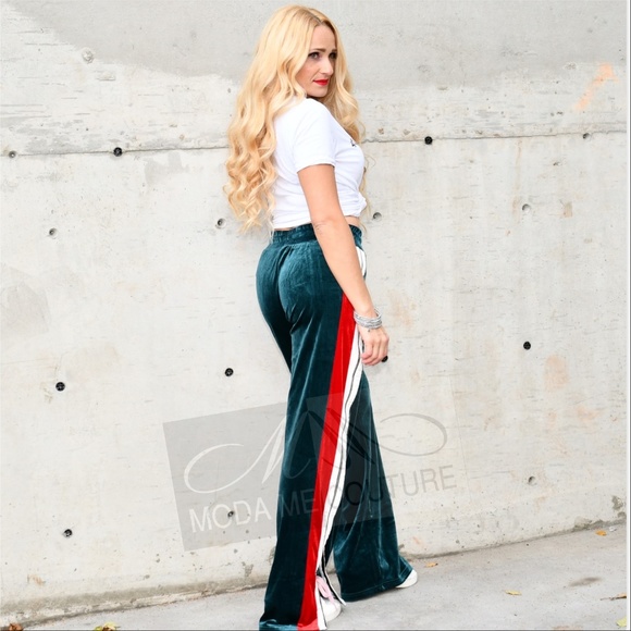 Track pants with stripes Emerald Green Track pants - Picture 2 of 3